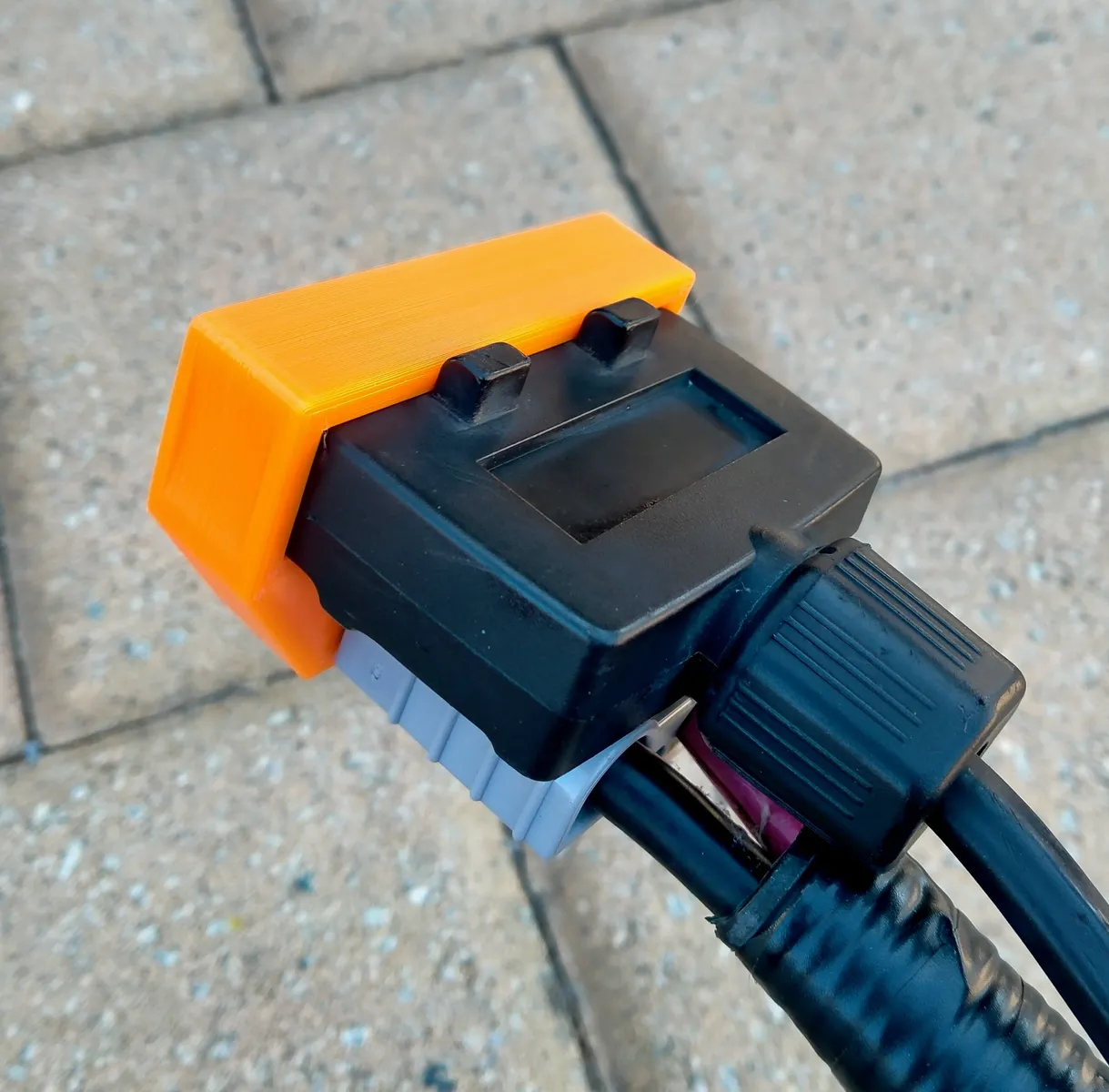 7 Pin Flat Trailer Plug + Anderson Plug dust cover (Australia/New Zealand)